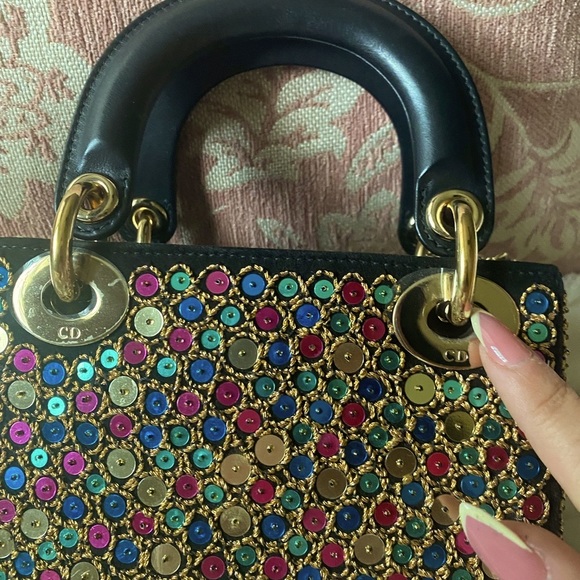 RARE Limited Edition!! Chriatian dior mini lady dior crossbody bag. - Picture 11 of 16